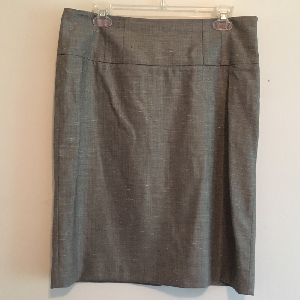 Worth gray wool silk blend skirt size 10